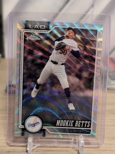 Topps Chrome Mookie Betts Wave Refractor